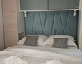 Glampingunterkunft: Bedroom - Premium Tris Mobile Home