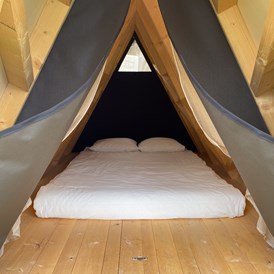 Glampingunterkunft: Holzzelt im Falkensteiner Premium Camping Lake Blaguš - Lake House With Wooden Tent (Uferreihe)