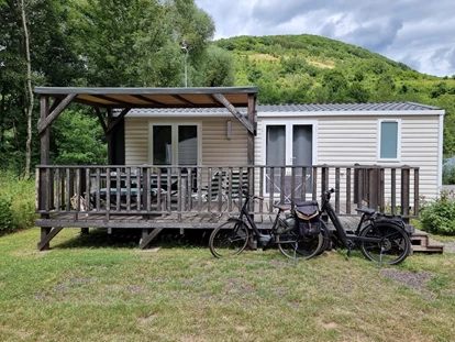 Luxury camping - Chalet Suite Whirlpool - Moselcampingplatz Alf Chalet Suite Whirlpool