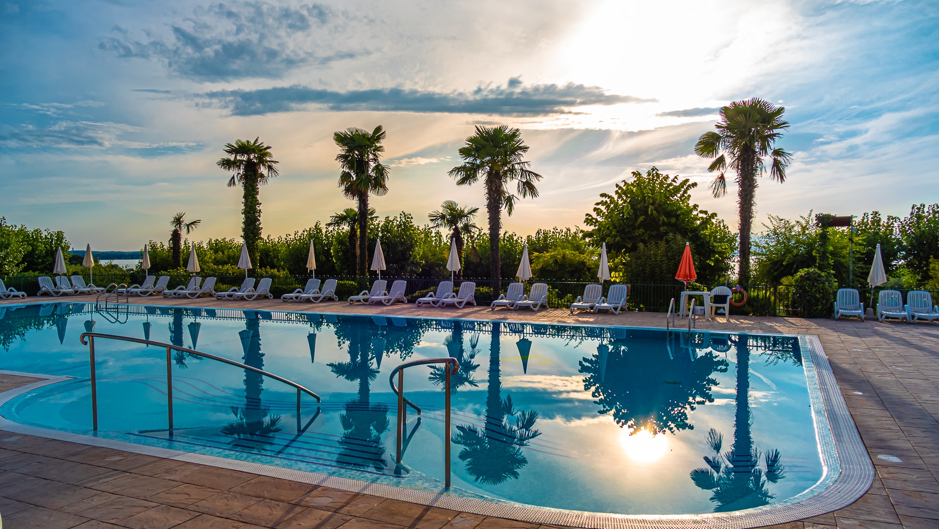 Campeggio di lusso - Supermarkt - veneto - Camping Lido Lazise - Pool - Camping Lido Lazise