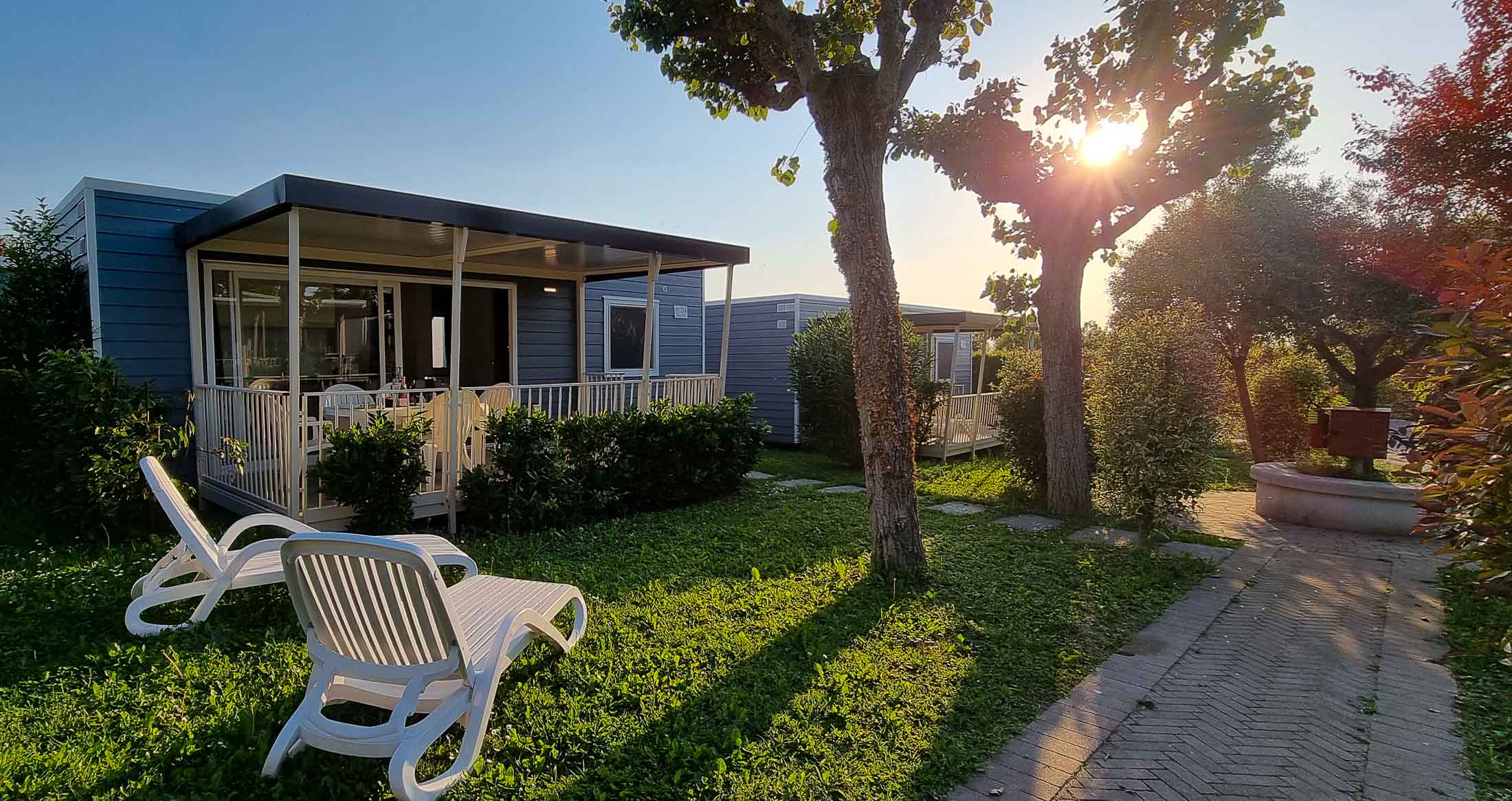 Luksuzno kampiranje - Lazise (Verona) - Mobilheim Borgo Alto Green - Camping Lido Lazise Maxicaravans Borgo Alto