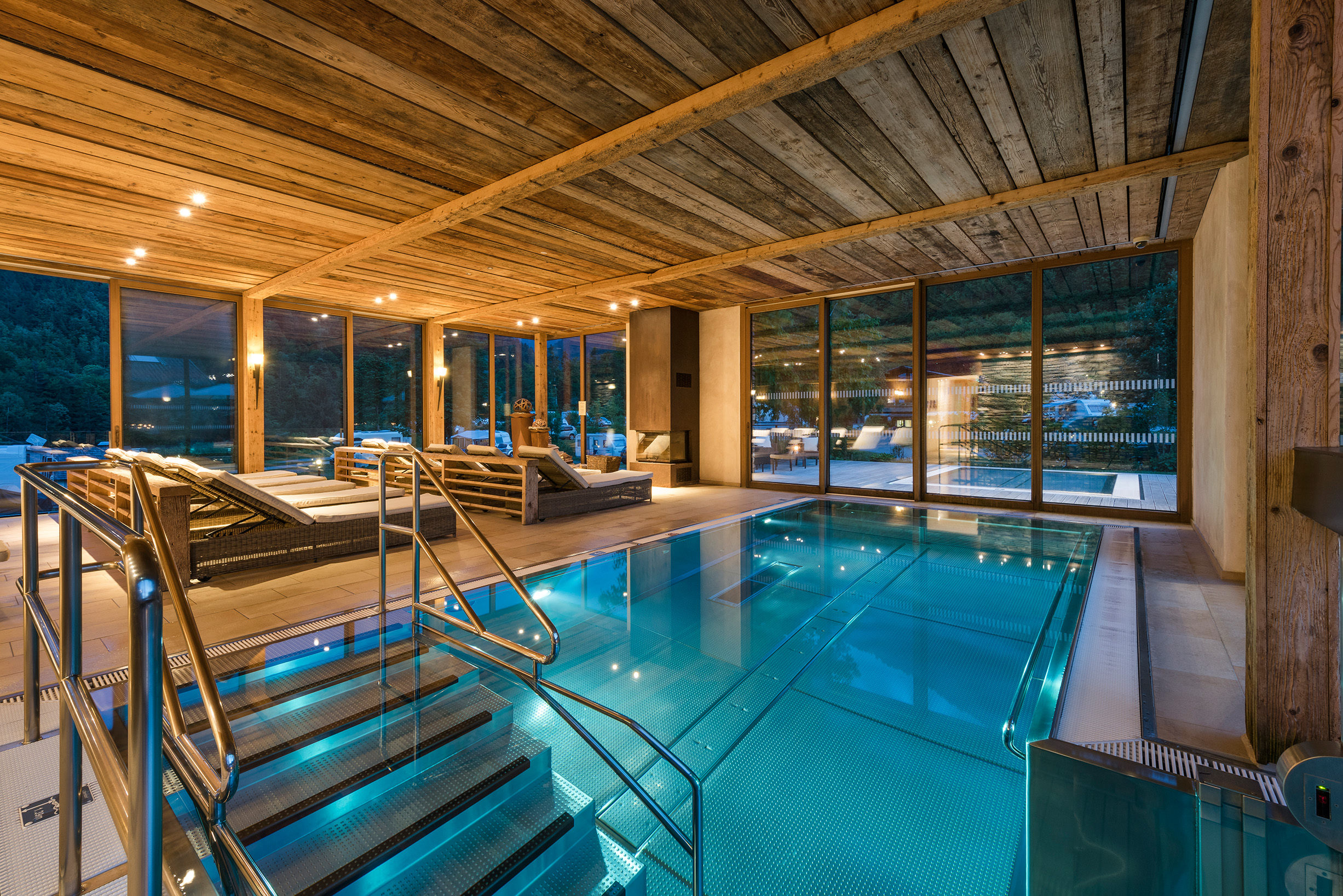Glampingunterkunft: Wellness und beheizte  Pools am Alpencamping Nenzing  - Alpencamping Nenzing