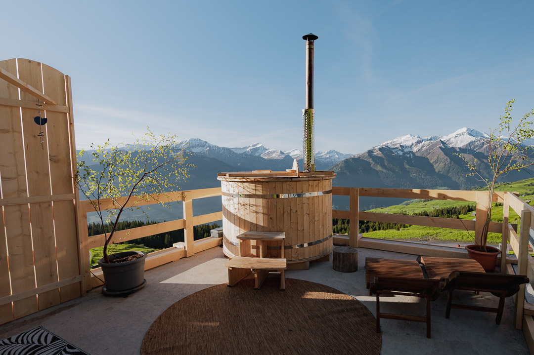 Glamping: Adventurly Pop-up Glamping Vella