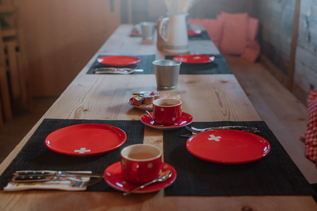 Glamping: Adventurly Pop-up Glamping Vella