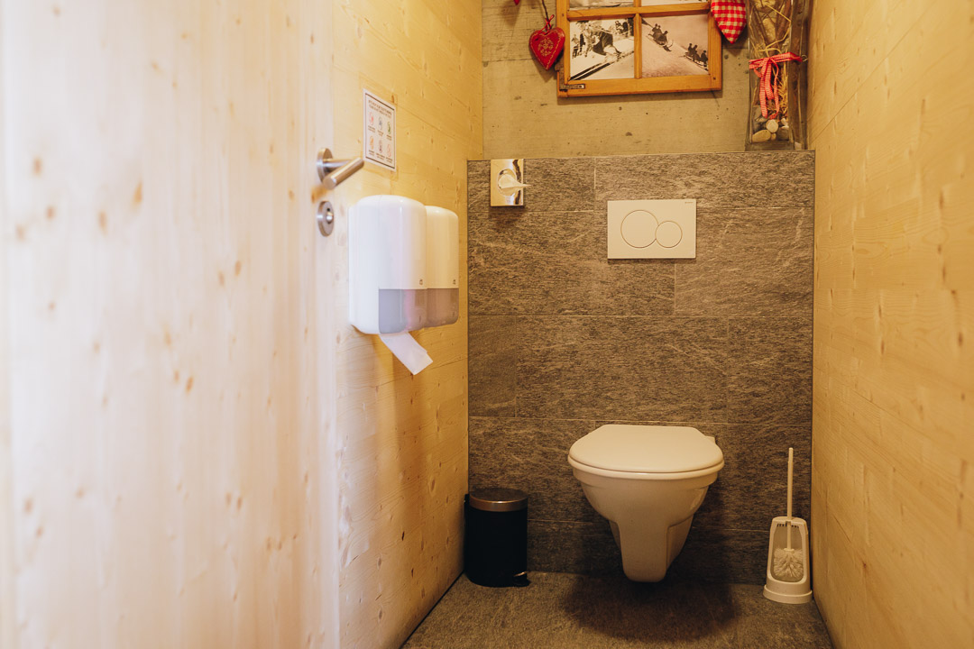 Glamping: Adventurly Pop-up Glamping Vella