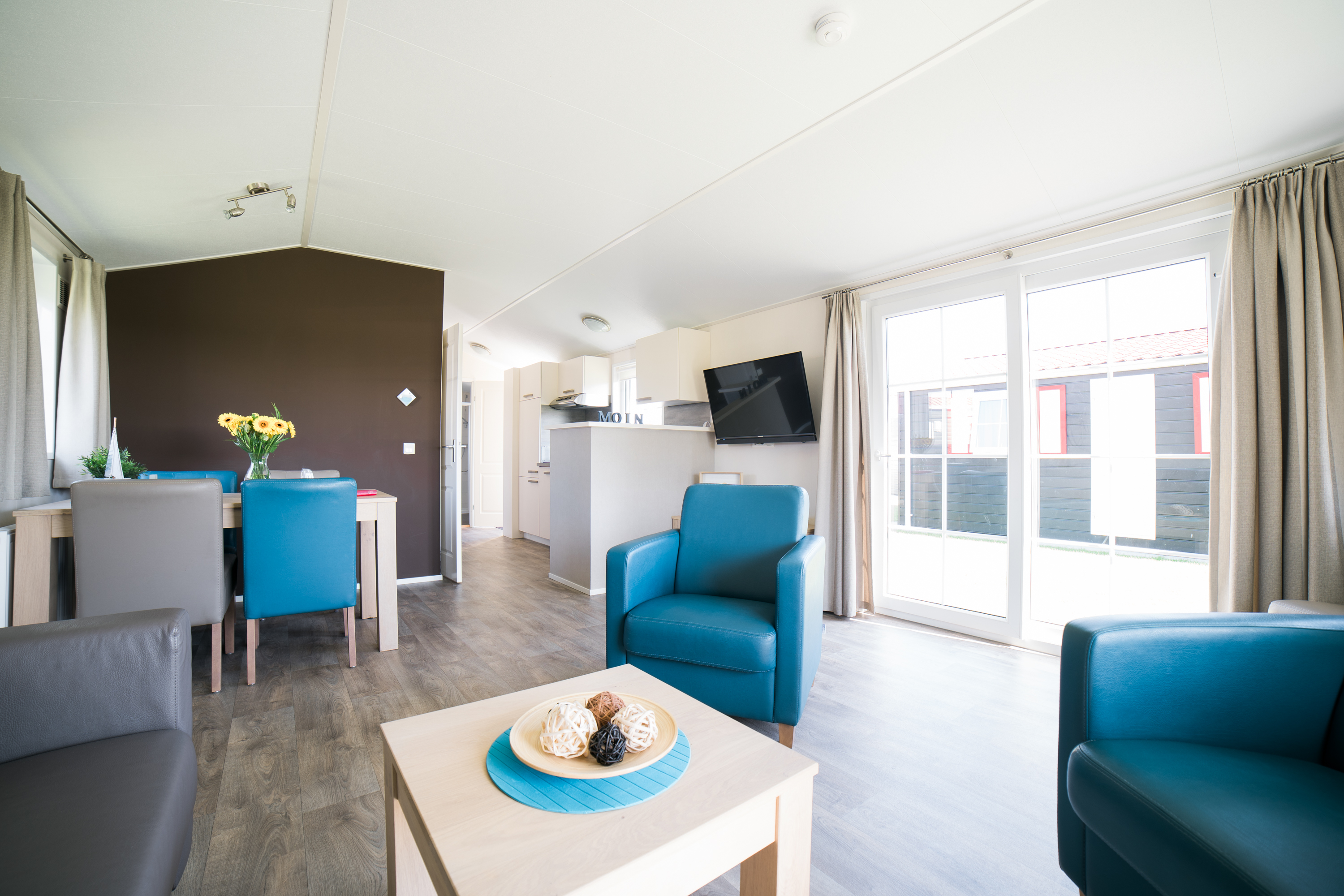 Luxuscamping - getrennte Schlafbereiche - Niedersachsen - Nordsee-Camp Norddeich Chalet Park Nordsee-Camp Norddeich