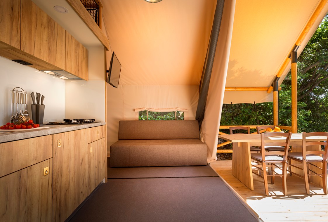 Glampingunterkunft: Gut ausgestattete Küche - Krk Premium Camping Resort - Safari-Zelte