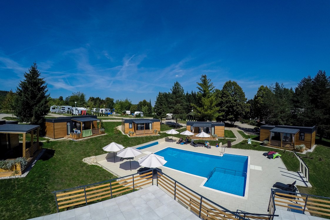 Glampingunterkunft: Schwimbad - Doppelzimmer im Jelena Pavillon auf Plitvice Holiday Resort