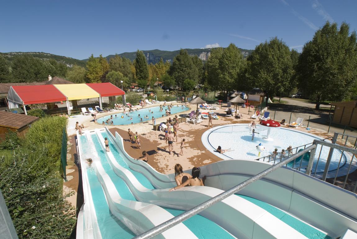 Luxuscamping - Dusche - Isère - Camping Ile De La Comtesse   Mobile Home Voilier am Camping Ile De La Comtesse