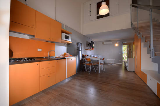 Camping de luxe - TV - Italie - Centro Vacanze Pra`delle Torri Bungalow Superior