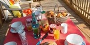 Luxuscamping - Béziers - Auf der Terrasse - Cabane Canardiere für 6 Personen am Camping Le Sérignan Plage