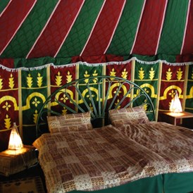 Glampingunterkunft: Schlafen unter dem Baldachin - Königszelt in Sardinien
