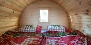 Luxuscamping - Art der Unterkunft: Tipi - Schlaf-Fässer auf Campingplatz Hegne
