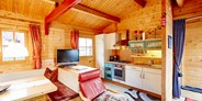 Luxuscamping - Art der Unterkunft: spezielle Unterkunft - Wohnküche mit Vollausstattung - Blockhütte Tirol Camping Dreiländereck Tirol