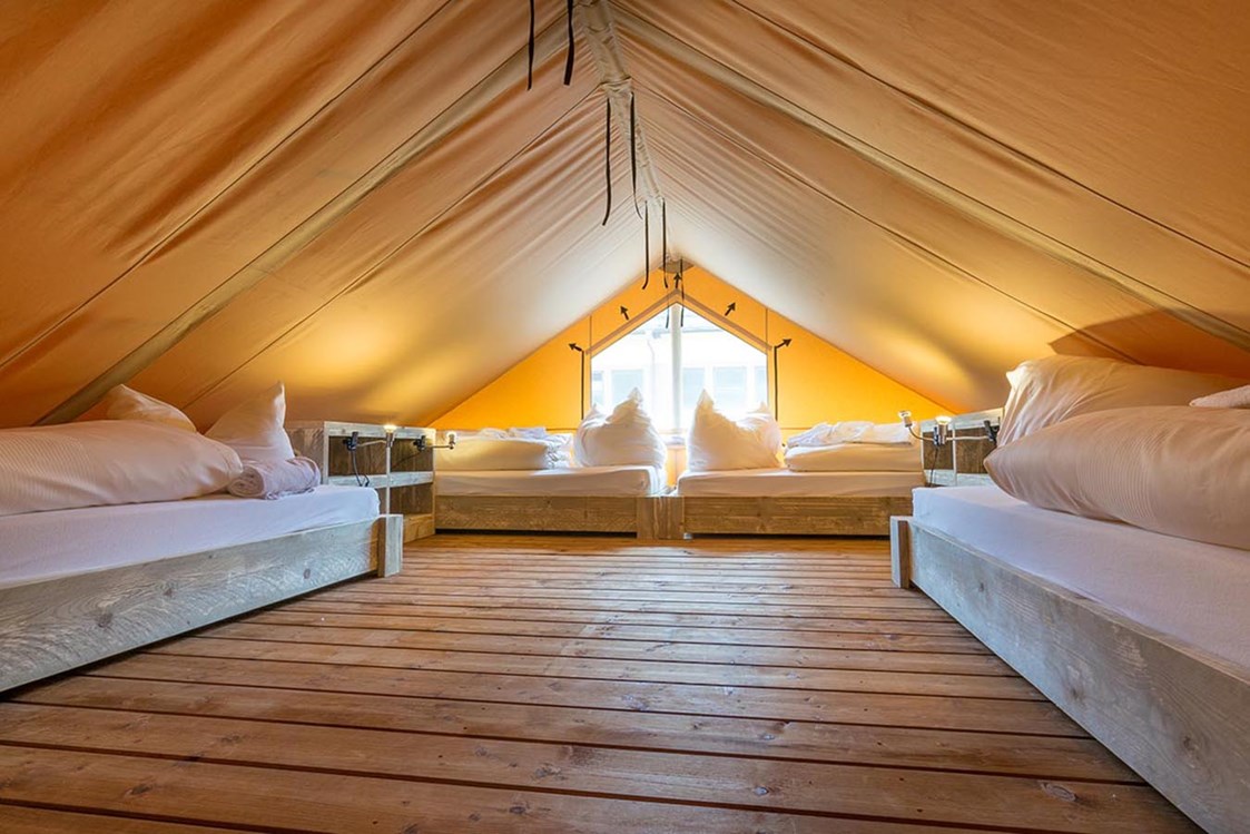 Glampingunterkunft: Safarizelte - Schlafbereich - Campingplatz am Treidlerweg