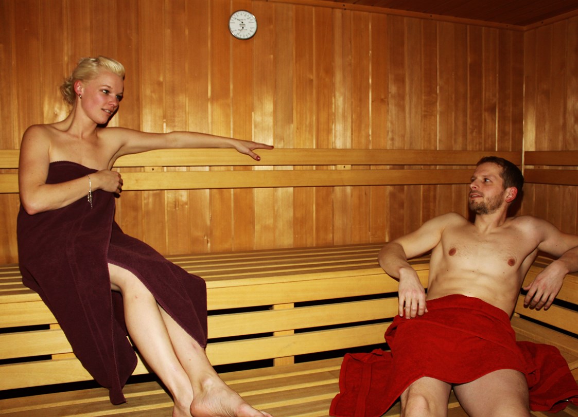 Glampingunterkunft: Sauna im Fit&Relax-Bereich 

 - Mobilheime und Ferienhäuschen im Ostseecamping Ferienpark Zierow