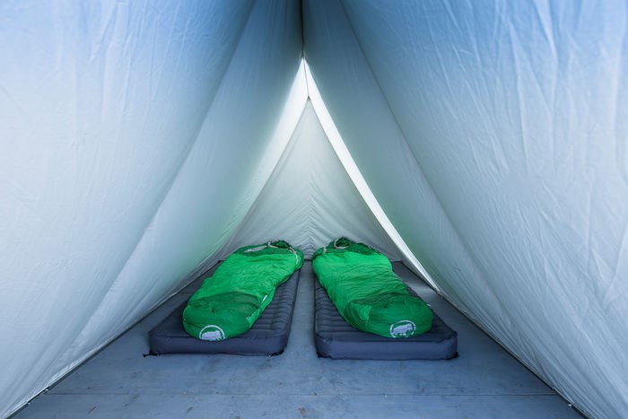 Glampingunterkunft: Shelter innen - Pop-Up Hotel am Camping Attermenzen