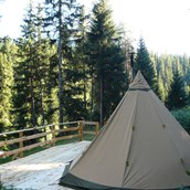 Glampingunterkunft - Natur und Ruhe pur! Gemütliches Tipi an wundervoller Lage. - Tipis am Camping Chapella