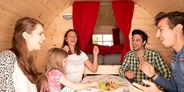 Luxuscamping - Hunsrück - Familie Glamping am Campingplatz, bis 4 Schlafplätze - Schlaffass / Campingfass / Weinfass in Traben-Trarbach an der Mosel