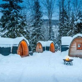 Glampingunterkunft: PODhouses im Winter - PODhouse - Holziglu gross auf Camping Atzmännig