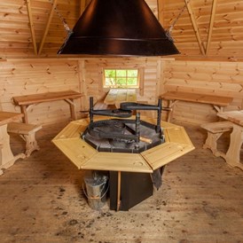 Glampingunterkunft: Innenansicht Grillkota - PODhouse - Holziglu klein auf Camping Atzmännig