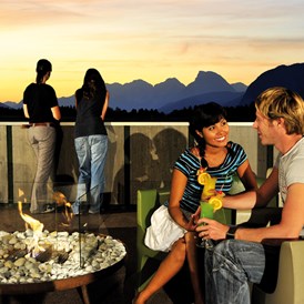 Glampingunterkunft: Panorama Terrasse - Safari-Lodge-Zelt "Hippo" am Nature Resort Natterer See