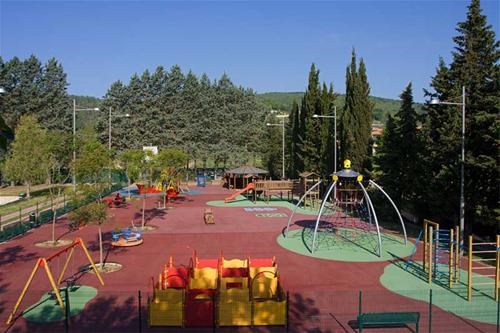 Glampingunterkunft: Spielplatz - Safarizelt für 6 Personen von Eurocamp am Camping Parco delle Piscine