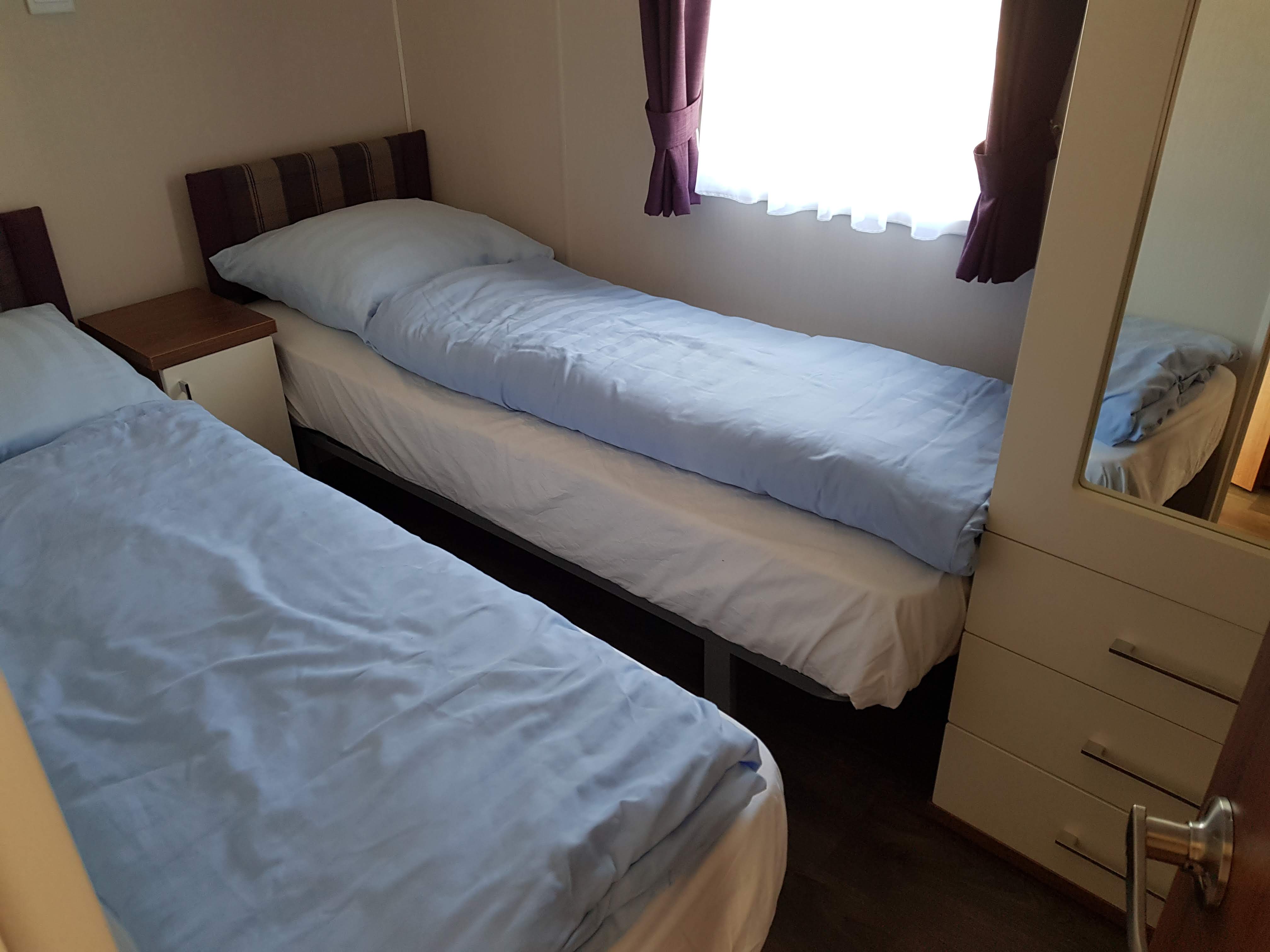 Luxuscamping - getrennte Schlafbereiche - Niedersachsen - Kransburger See Chalet 551 TYP C am Ferienpark Kransburger See