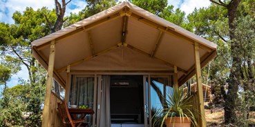 Luxuscamping - Pula - Mini Lodge auf dem Arena One 99 Glamping