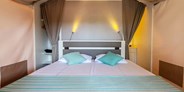 Luxuscamping - Pula - Mini Lodge auf dem Arena One 99 Glamping