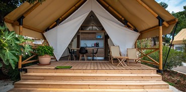 Luxuscamping - Pula - Premium three bedrom safari tent auf dem Arena One 99 Glamping
